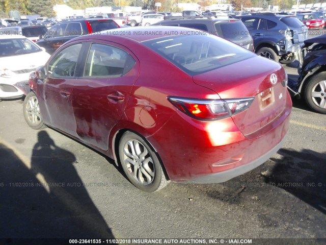 3MYDLBZV6GY126044 - 2016 TOYOTA SCION IA RED photo 3