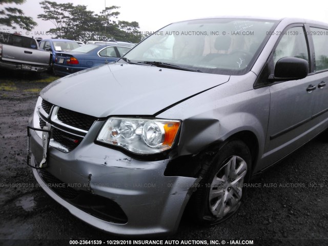 2C4RDGBG9DR746540 - 2013 DODGE GRAND CARAVAN SE SILVER photo 6