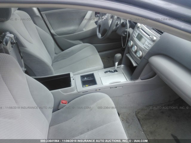 4T1BE46K07U713313 - 2007 TOYOTA CAMRY NEW GENERAT CE/LE/XLE/SE GRAY photo 5