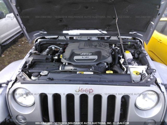 1C4AJWBG0FL725765 - 2015 JEEP WRANGLER SAHARA SILVER photo 10