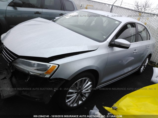 3VWLL7AJ2DM205856 - 2013 VOLKSWAGEN JETTA TDI SILVER photo 2