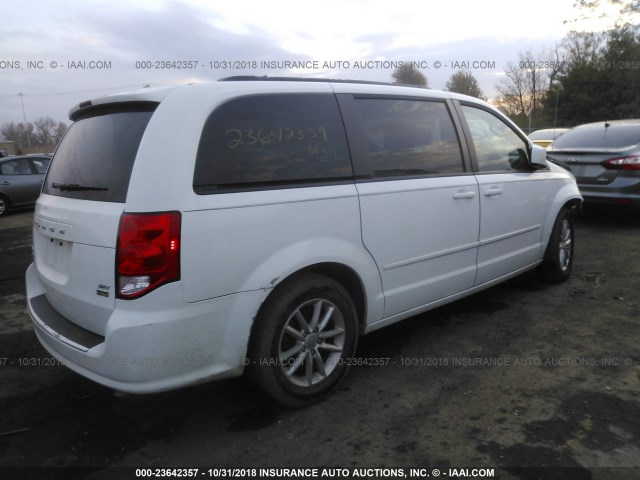 2C4RDGCG7GR336984 - 2016 DODGE GRAND CARAVAN SXT WHITE photo 4