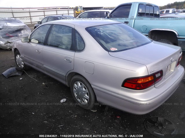 4T1BF18B8WU229395 - 1998 TOYOTA AVALON XL/XLS BROWN photo 3