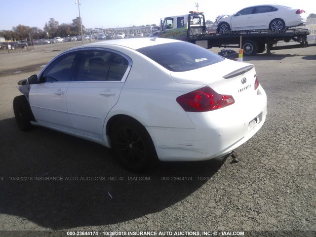 JN1CV6AR6CM677861 - 2012 INFINITI G37 WHITE photo 3