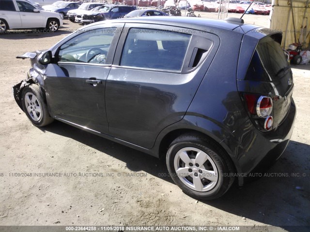 1G1JA6SG3G4148900 - 2016 CHEVROLET SONIC LS 灰色 照片 3
