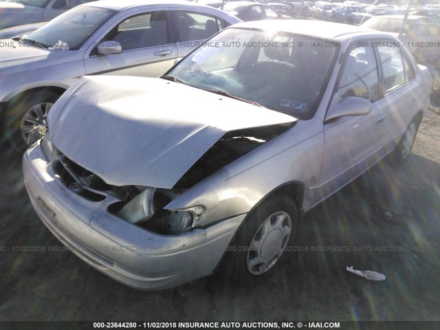 2T1BR12E8YC308399 - 2000 TOYOTA COROLLA VE/CE/LE SILVER photo 2