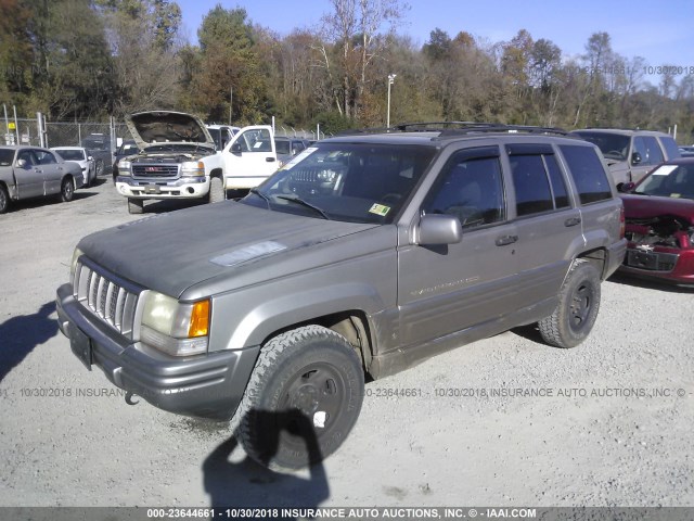 1J4GZ88Z0WC234548 - 1998 JEEP GRAND CHEROKEE LIMITED 5.9L SILVER photo 2