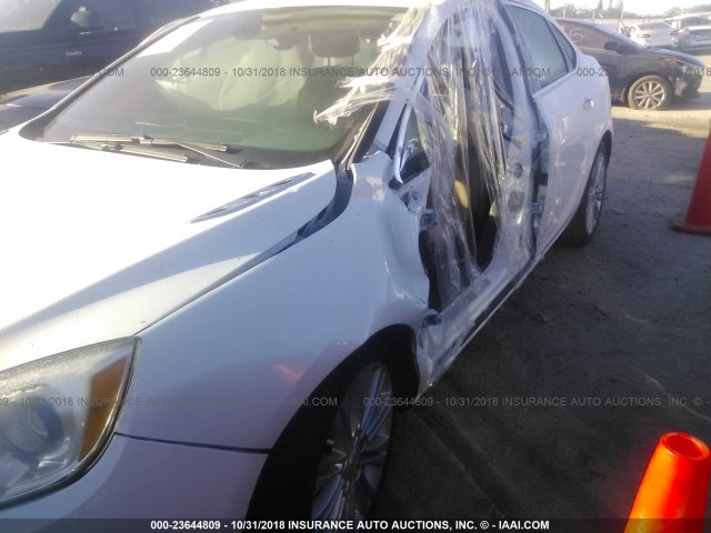 1G4PR5SK4D4258130 - 2013 BUICK VERANO CONVENIENCE WHITE photo 6