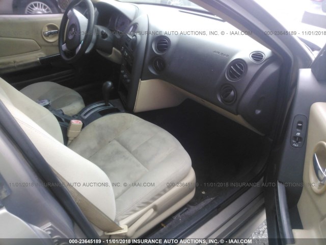 2G2WP582261239317 - 2006 PONTIAC GRAND PRIX GOLD photo 5