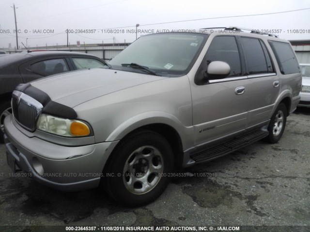 5LMEU27A6YLJ36088 - 2000 LINCOLN NAVIGATOR Қоңыр фото 2