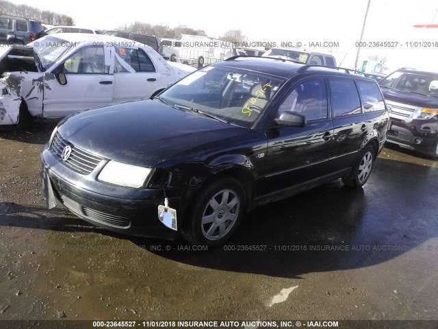 WVWNA63B2XE435070 - 1999 VOLKSWAGEN PASSAT GLS BLACK photo 2