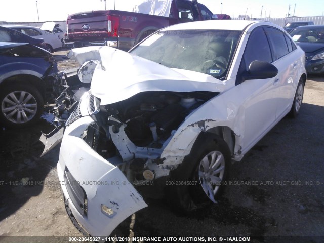 1G1PC5SH3B7297788 - 2011 CHEVROLET CRUZE LS WHITE photo 2