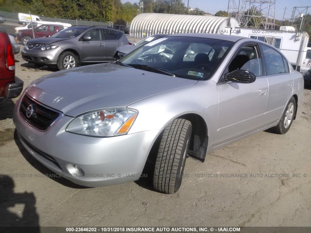 1N4AL11DX3C192975 - 2003 NISSAN ALTIMA S/SL SILVER photo 2