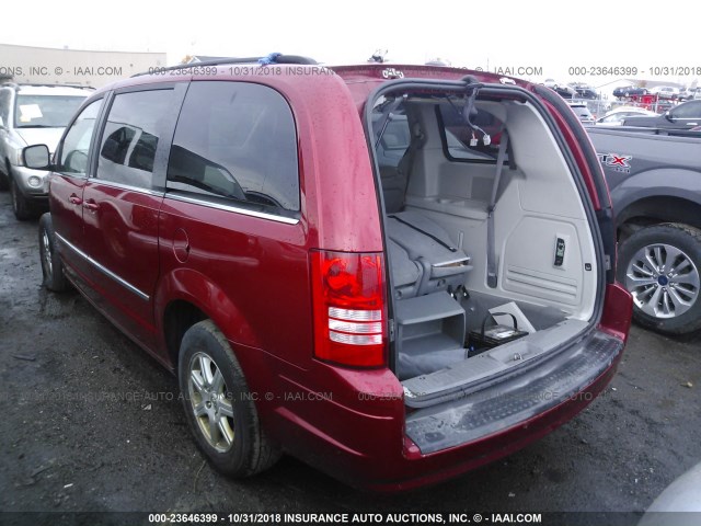 2A4RR5D11AR232055 - 2010 CHRYSLER TOWN & COUNTRY TOURING RED photo 3