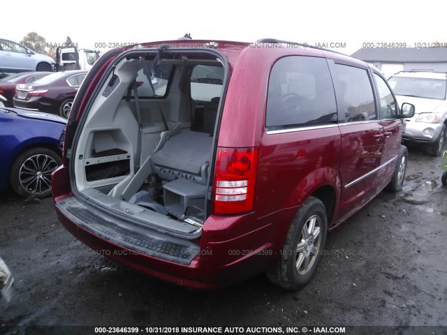 2A4RR5D11AR232055 - 2010 CHRYSLER TOWN & COUNTRY TOURING RED photo 4