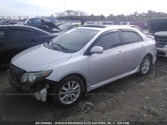 2T1BU40E09C157482 - 2009 TOYOTA COROLLA S/LE/XLE SILVER photo 2