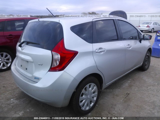 3N1CE2CP3FL420367 - 2015 NISSAN VERSA NOTE S/S PLUS/SV/SL/SR SILVER photo 4