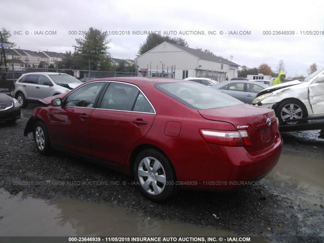 4T1BE46K09U393011 - 2009 TOYOTA CAMRY SE/LE/XLE RED photo 3