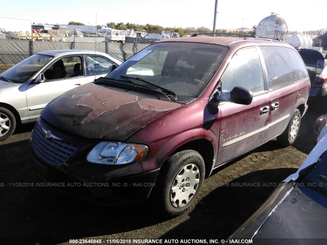 1C8GJ453X1B155648 - 2001 CHRYSLER VOYAGER LX PURPLE photo 2