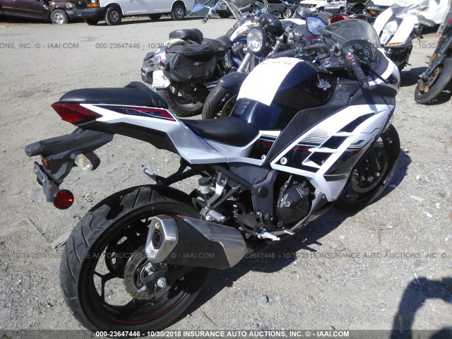 JKAEX8B10EA003210 - 2014 KAWASAKI EX300 B WHITE photo 4