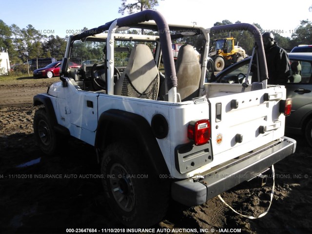 1J4FY29P6VP412902 - 1997 JEEP WRANGLER / TJ SE WHITE photo 3