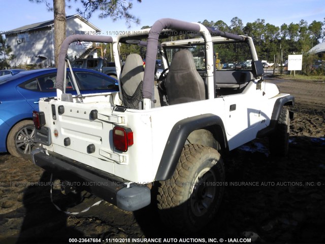 1J4FY29P6VP412902 - 1997 JEEP WRANGLER / TJ SE WHITE photo 4