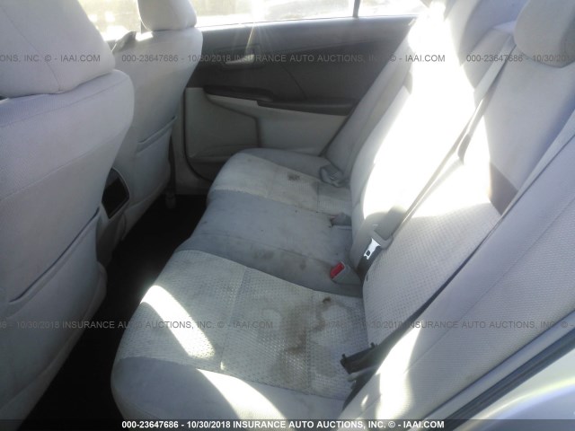 4T1BF1FK3CU105100 - 2012 TOYOTA CAMRY SE/LE/XLE 银色 照片 8