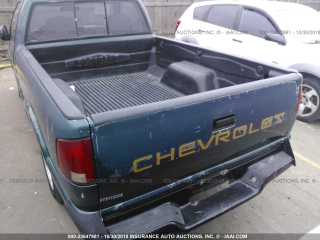 1GCCS1447VK121243 - 1997 CHEVROLET S TRUCK S10 GREEN photo 6