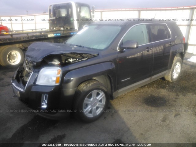 2GKFLVEK2F6173077 - 2015 GMC TERRAIN SLE GRAY photo 2