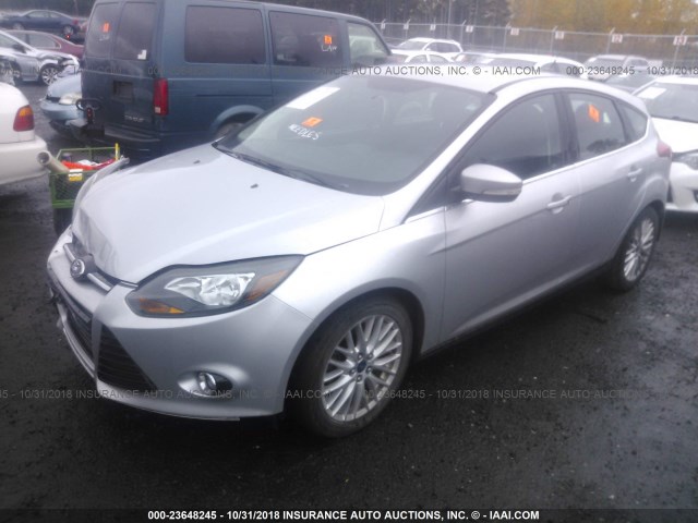 1FADP3N26DL154506 - 2013 FORD FOCUS TITANIUM SILVER photo 2