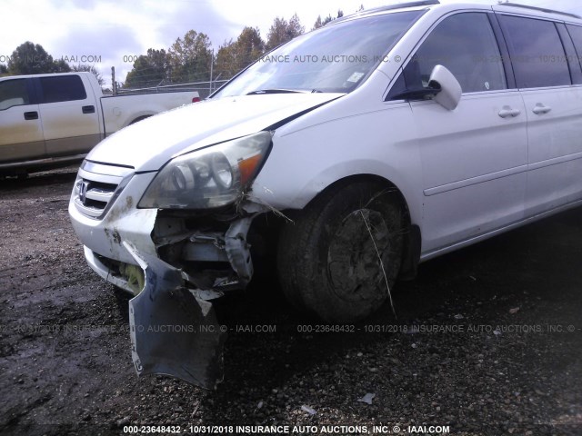 5FNRL38796B458311 - 2006 HONDA ODYSSEY EXL WHITE photo 6