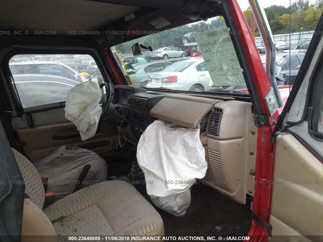 1J4FA29P2YP732128 - 2000 JEEP WRANGLER / TJ SE RED photo 5