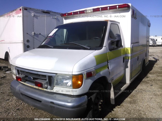 1FDWE35F23HB51661 - 2003 FORD ECONOLINE E350 SUPER DUTY CTWAY VAN WHITE photo 2