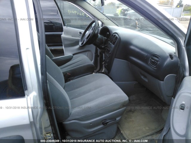 1D4GP24R86B650290 - 2006 DODGE GRAND CARAVAN SE GRAY photo 5