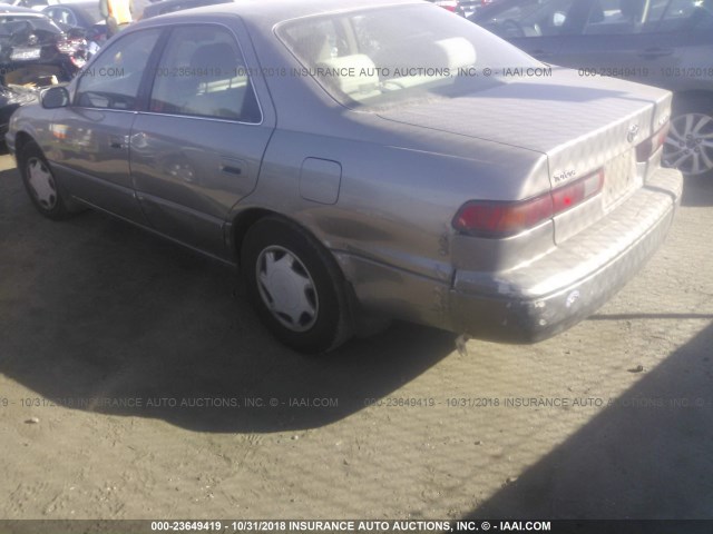4T1BG22K6XU454315 - 1999 TOYOTA CAMRY CE/LE/XLE 米色 照片 3