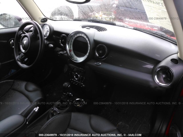 WMWZG3C53CTY37563 - 2012 MINI COOPER S CLUBMAN RED photo 5