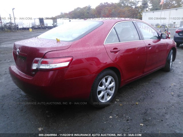 4T1BF3EK3BU668224 - 2011 TOYOTA CAMRY SE/LE/XLE RED photo 4