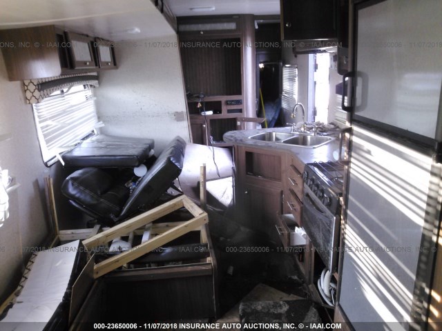 5SFPB3223JE348921 - 2018 HEARTLAND PROWLER  GRAY photo 10