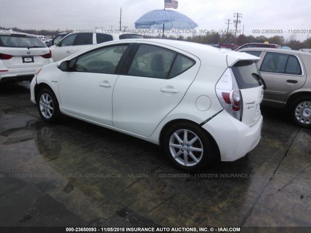 JTDKDTB34E1082063 - 2014 TOYOTA PRIUS C WHITE photo 3