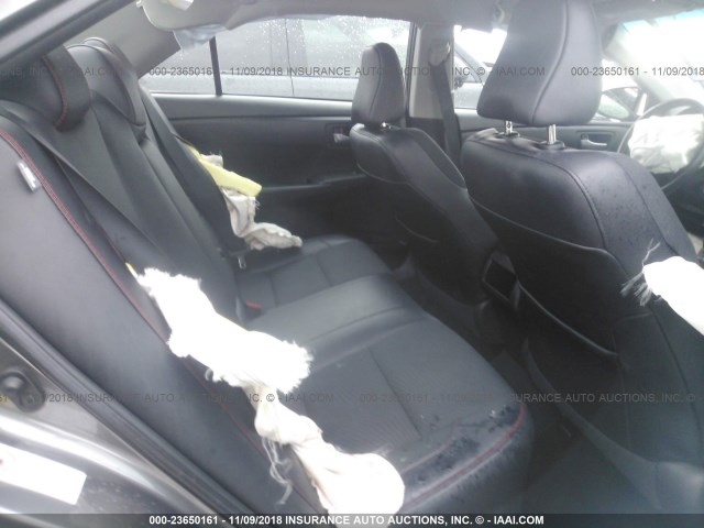 4T1BF1FK8GU579985 - 2016 TOYOTA CAMRY LE/XLE/SE/XSE GRAY photo 8