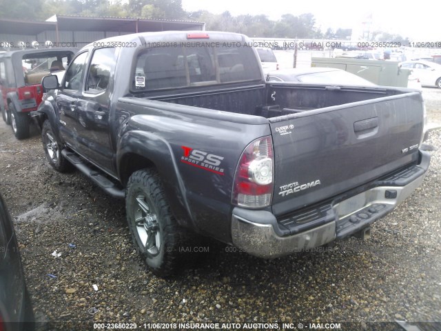 5TFLU4EN0DX068938 - 2013 TOYOTA TACOMA DOUBLE CAB 灰色 照片 3