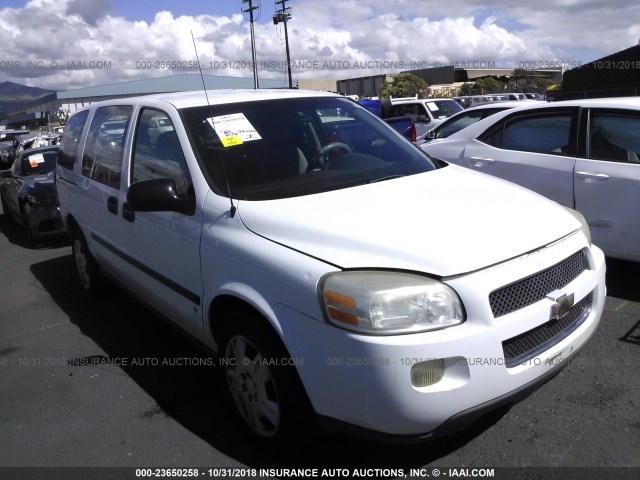 1GBDV13108D210782 - 2008 CHEVROLET UPLANDER INCOMPLETE WHITE photo 1