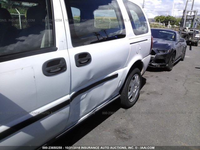 1GBDV13108D210782 - 2008 CHEVROLET UPLANDER INCOMPLETE WHITE photo 6