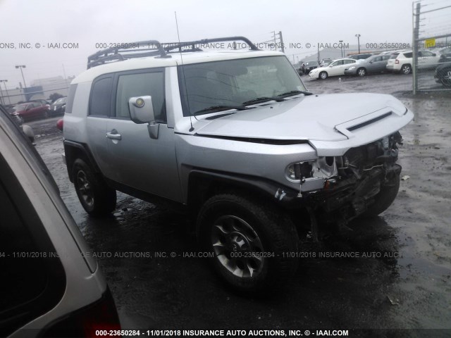 JTEBU11F58K025767 - 2008 TOYOTA FJ CRUISER SILVER photo 1