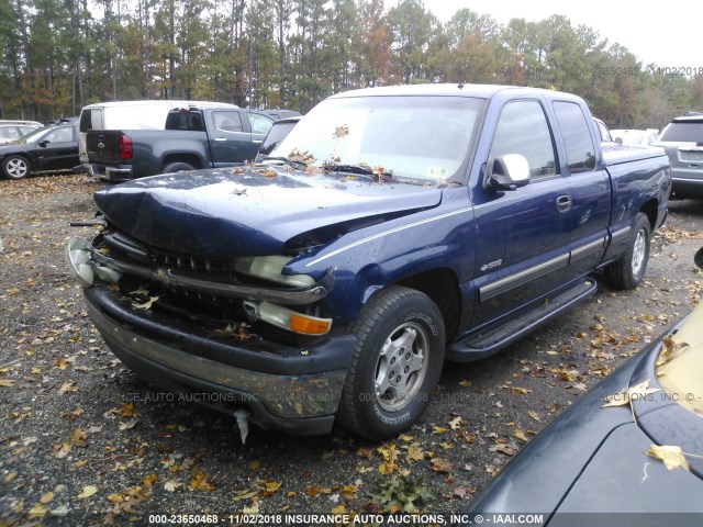 2GCEC19T921306234 - 2002 CHEVROLET SILVERADO C1500 BLUE photo 2