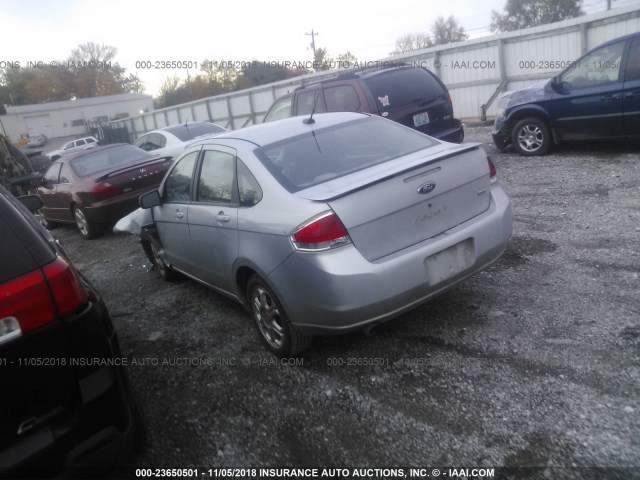 1FAHP35N08W123736 - 2008 FORD FOCUS SE/SEL/SES SILVER photo 3