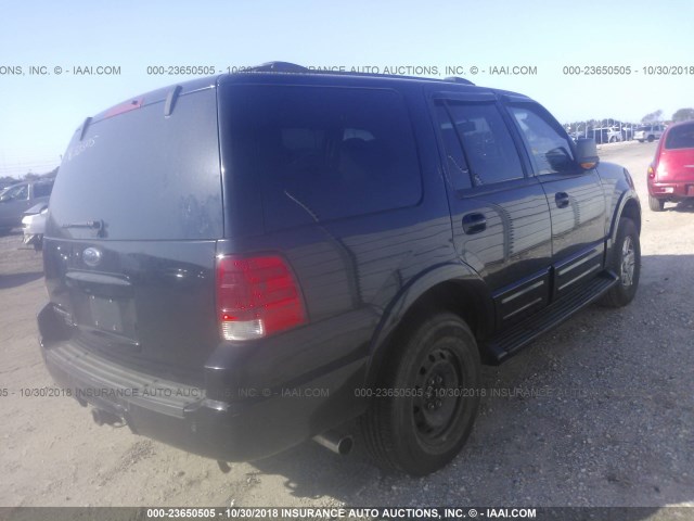 1FMFU18LX4LB80879 - 2004 FORD EXPEDITION EDDIE BAUER BLACK photo 4