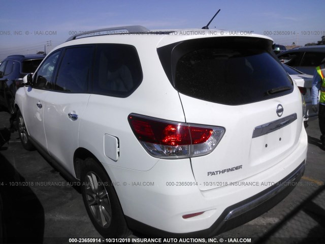 5N1AR2MN9GC603965 - 2016 NISSAN PATHFINDER S/SV/SL/PLATINUM WHITE photo 3