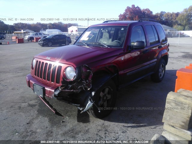 1J4GL38K55W656612 - 2005 JEEP LIBERTY RENEGADE RED photo 2