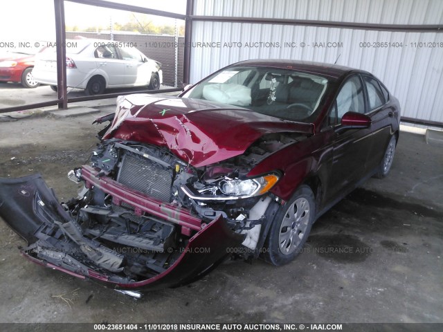 3FA6P0G79DR379018 - 2013 FORD FUSION S RED photo 2